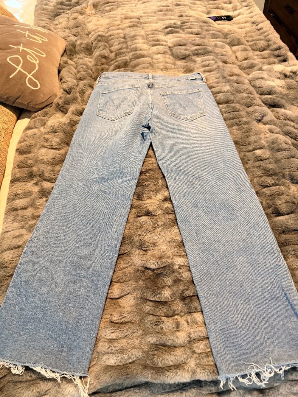 MOTHER NWOT Kick It Fray cropped Sz 28